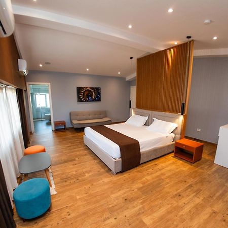 Olivar Hotel Tirana Selitë e Vogël Екстериор снимка
