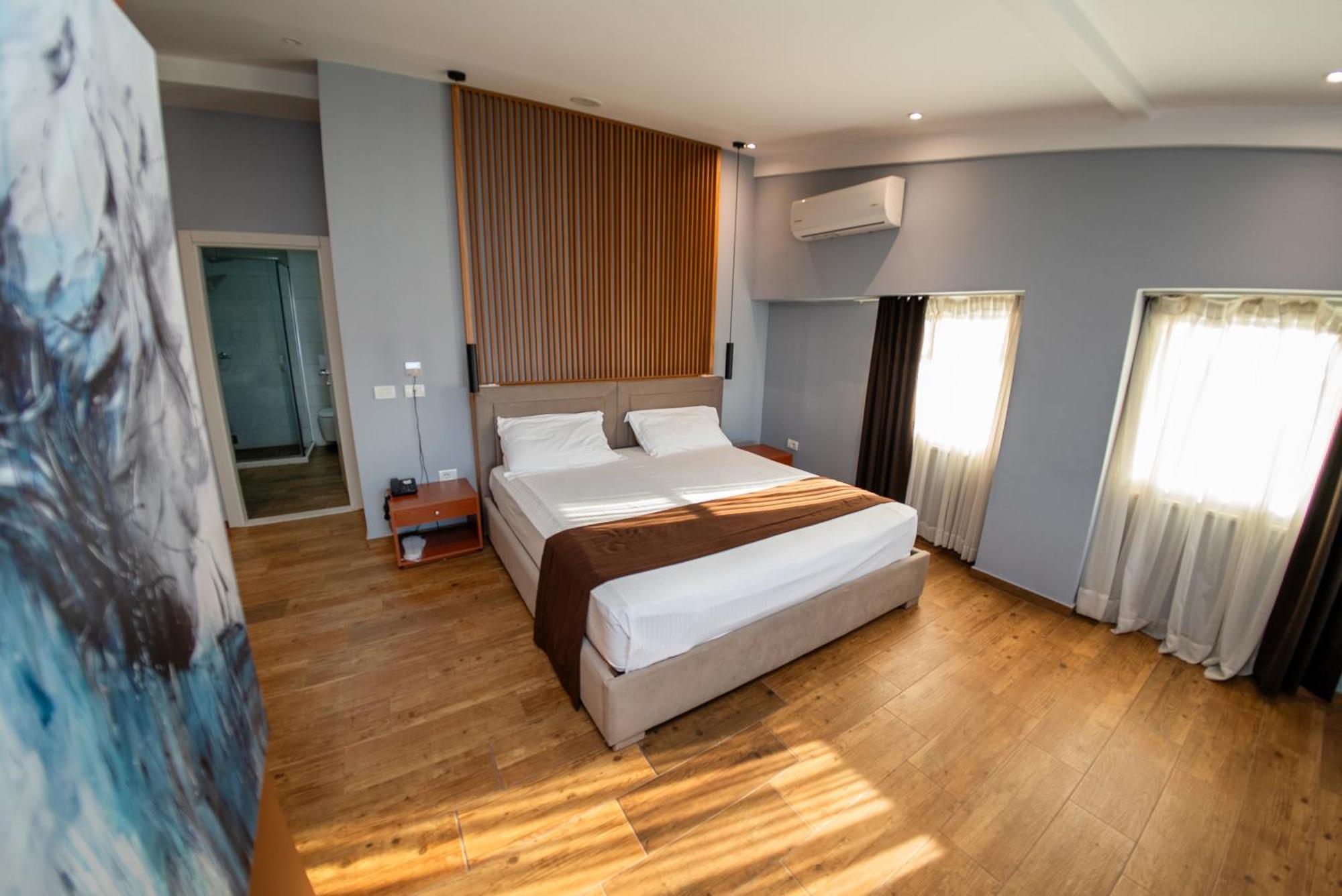 Olivar Hotel Tirana Selitë e Vogël Екстериор снимка