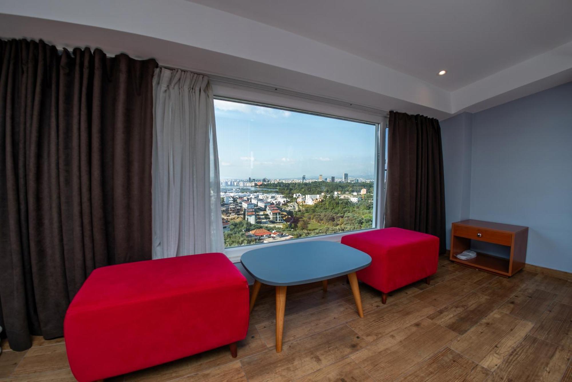 Olivar Hotel Tirana Selitë e Vogël Екстериор снимка