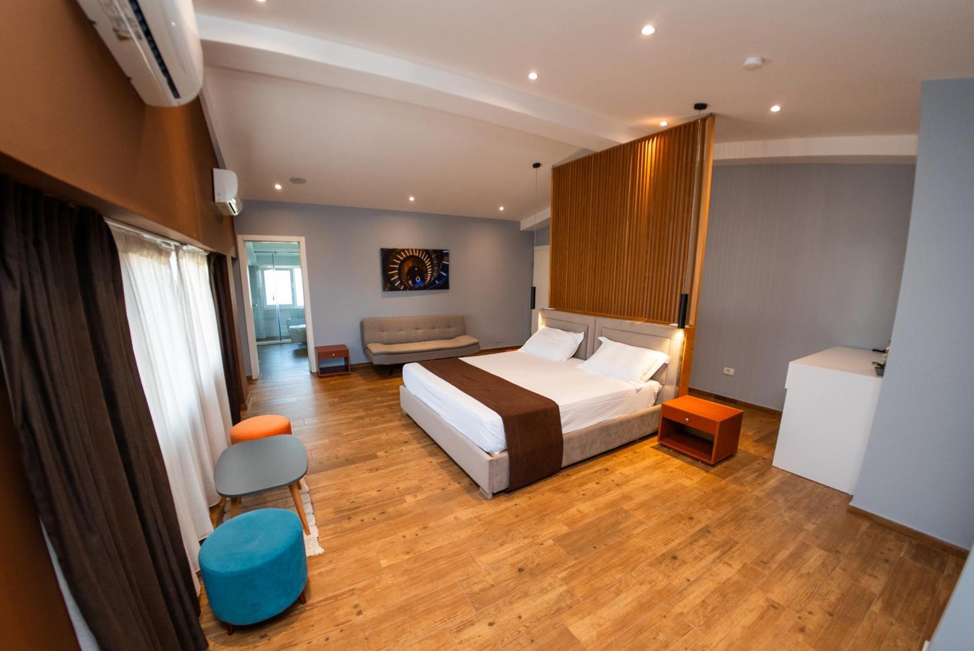 Olivar Hotel Tirana Selitë e Vogël Екстериор снимка