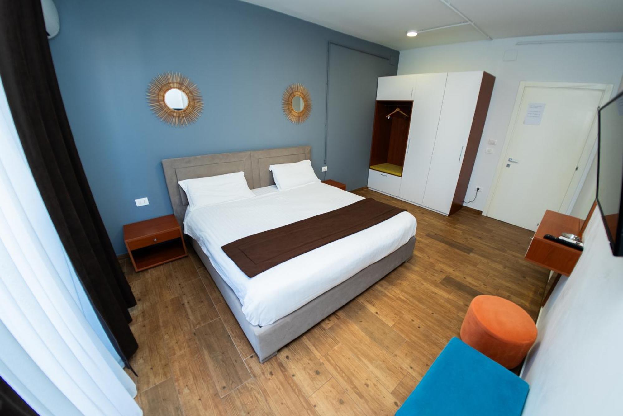 Olivar Hotel Tirana Selitë e Vogël Екстериор снимка