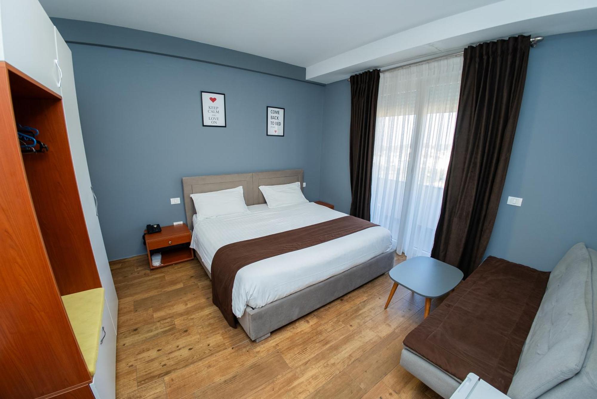 Olivar Hotel Tirana Selitë e Vogël Екстериор снимка