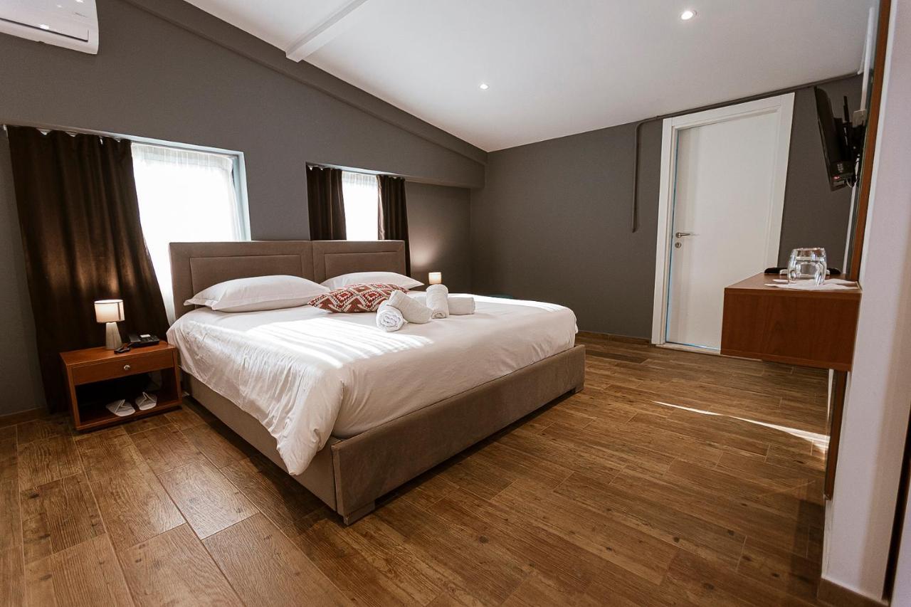 Olivar Hotel Tirana Selitë e Vogël Екстериор снимка