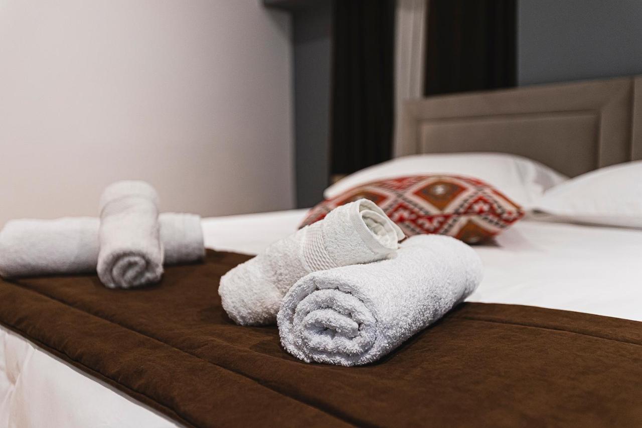 Olivar Hotel Tirana Selitë e Vogël Екстериор снимка