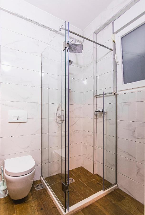 Olivar Hotel Tirana Selitë e Vogël Екстериор снимка