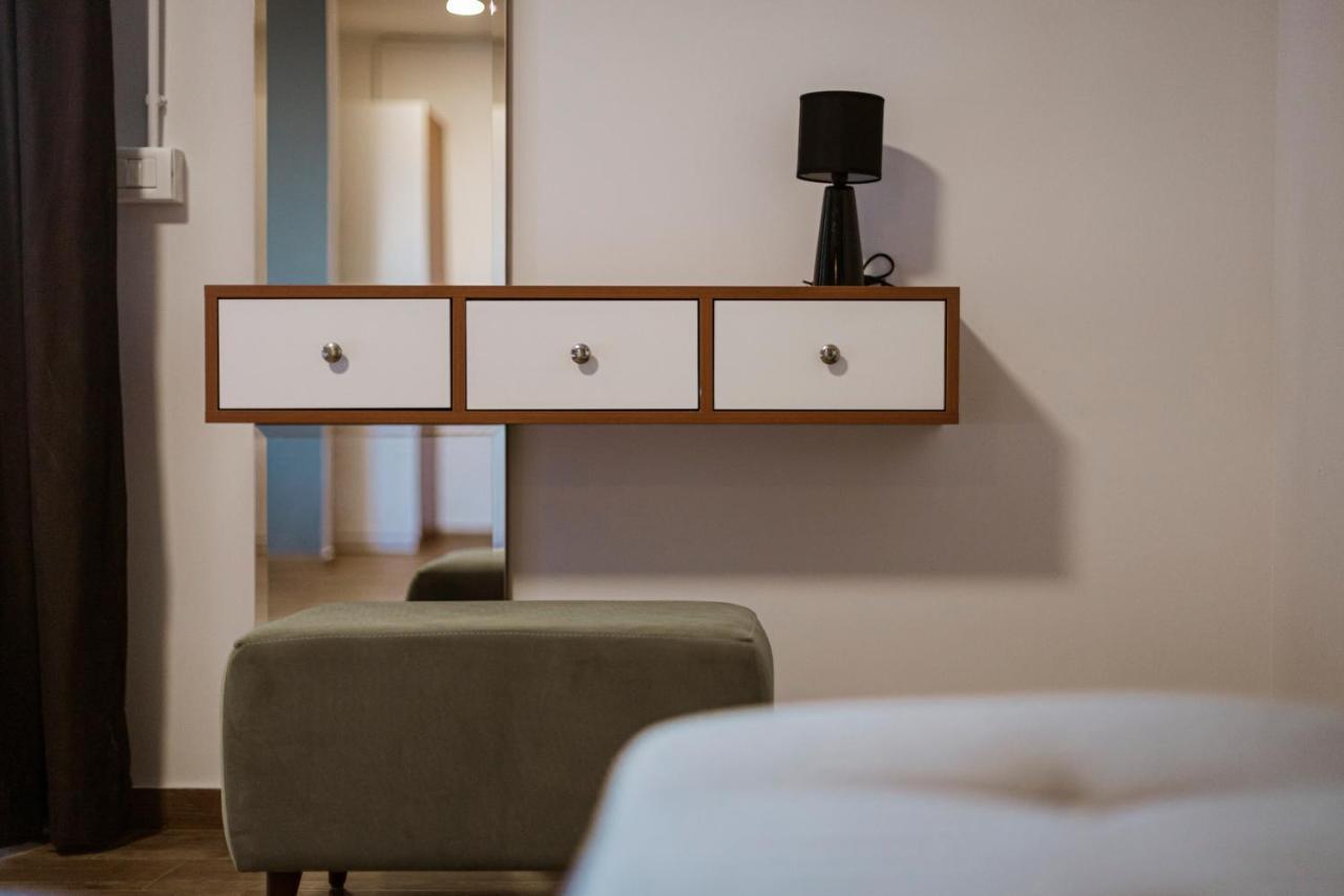 Olivar Hotel Tirana Selitë e Vogël Екстериор снимка